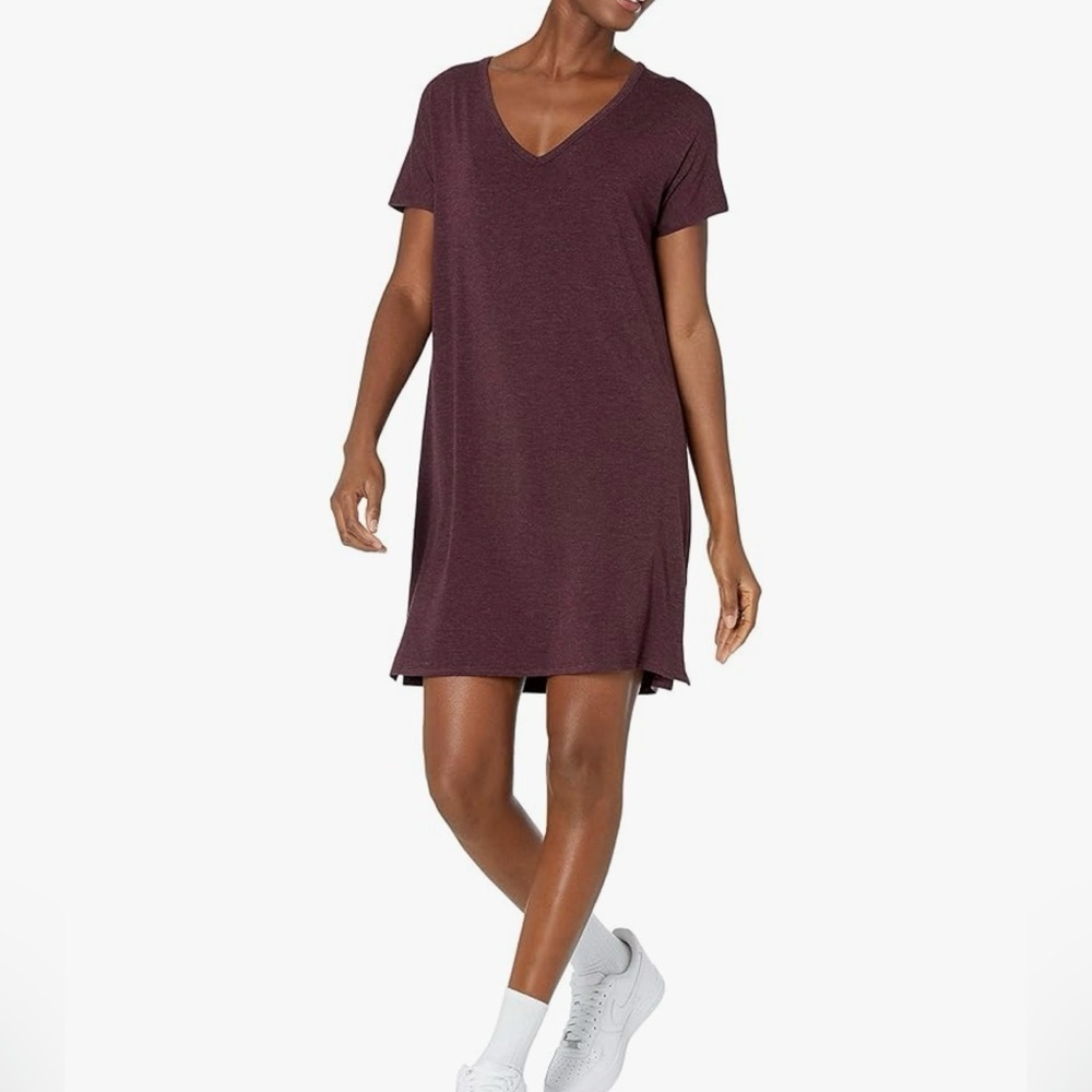Daily Ritual Woman’s Jersey Short Sleeved V Neck Shift Dress, Plum Size L